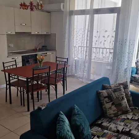 St Julian's Paceville * Сент Джулианс