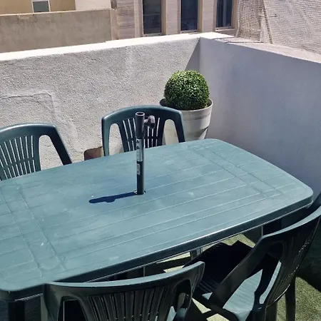 St Julian's Paceville Lejlighed *